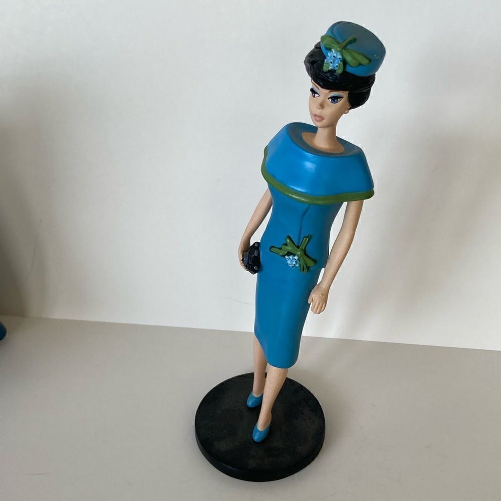 Vintage The Danbury Mint The Fashion Editor Barbie 1993 - Picture 3 of 7